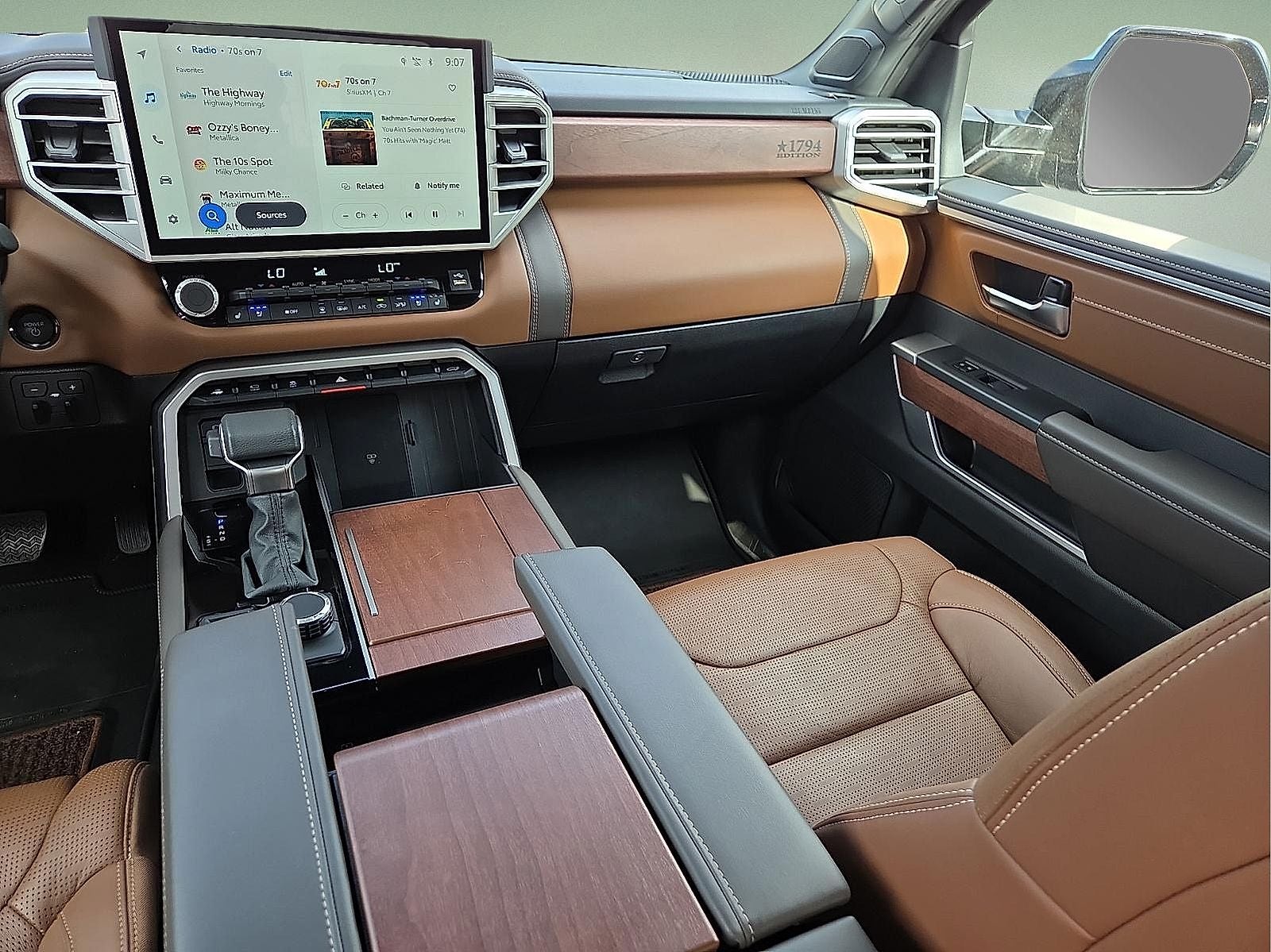2025 Toyota Tundra Hybrid 1794 Edition