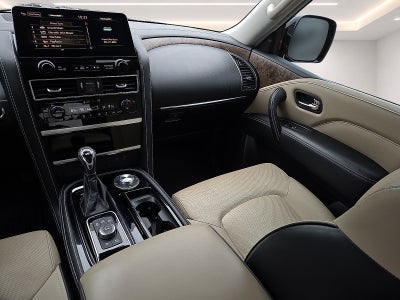 2022 INFINITI QX80 Premium Select