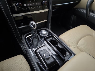 2022 INFINITI QX80 Premium Select