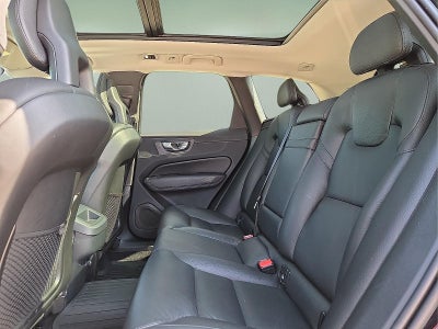2018 Volvo XC60 T6 Momentum