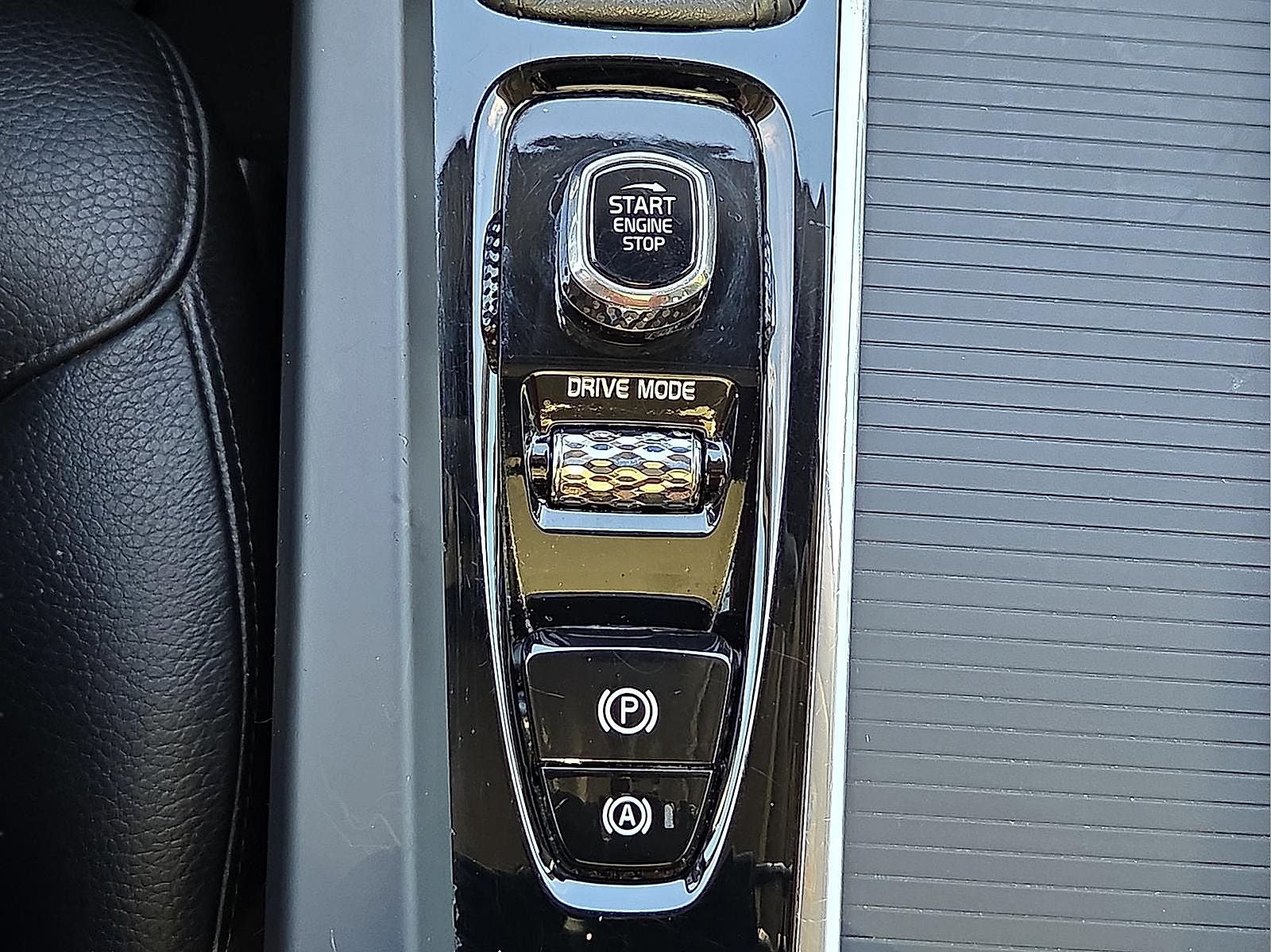 2018 Volvo XC60 T6 Momentum