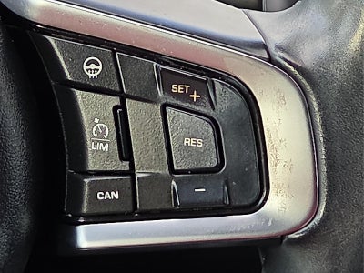 2020 Jaguar E-PACE Base