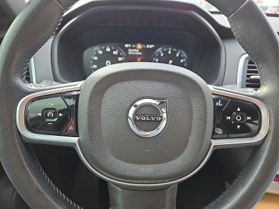 2018 Volvo XC90 T6 Momentum