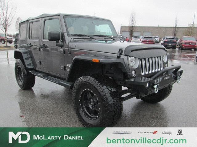 2017 Jeep Wrangler Unlimited Sahara 4x4