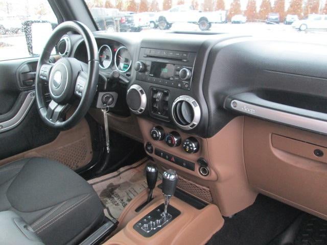 2017 Jeep Wrangler Unlimited Sahara 4x4