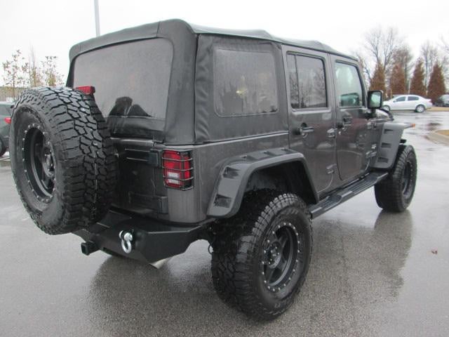 2017 Jeep Wrangler Unlimited Sahara 4x4