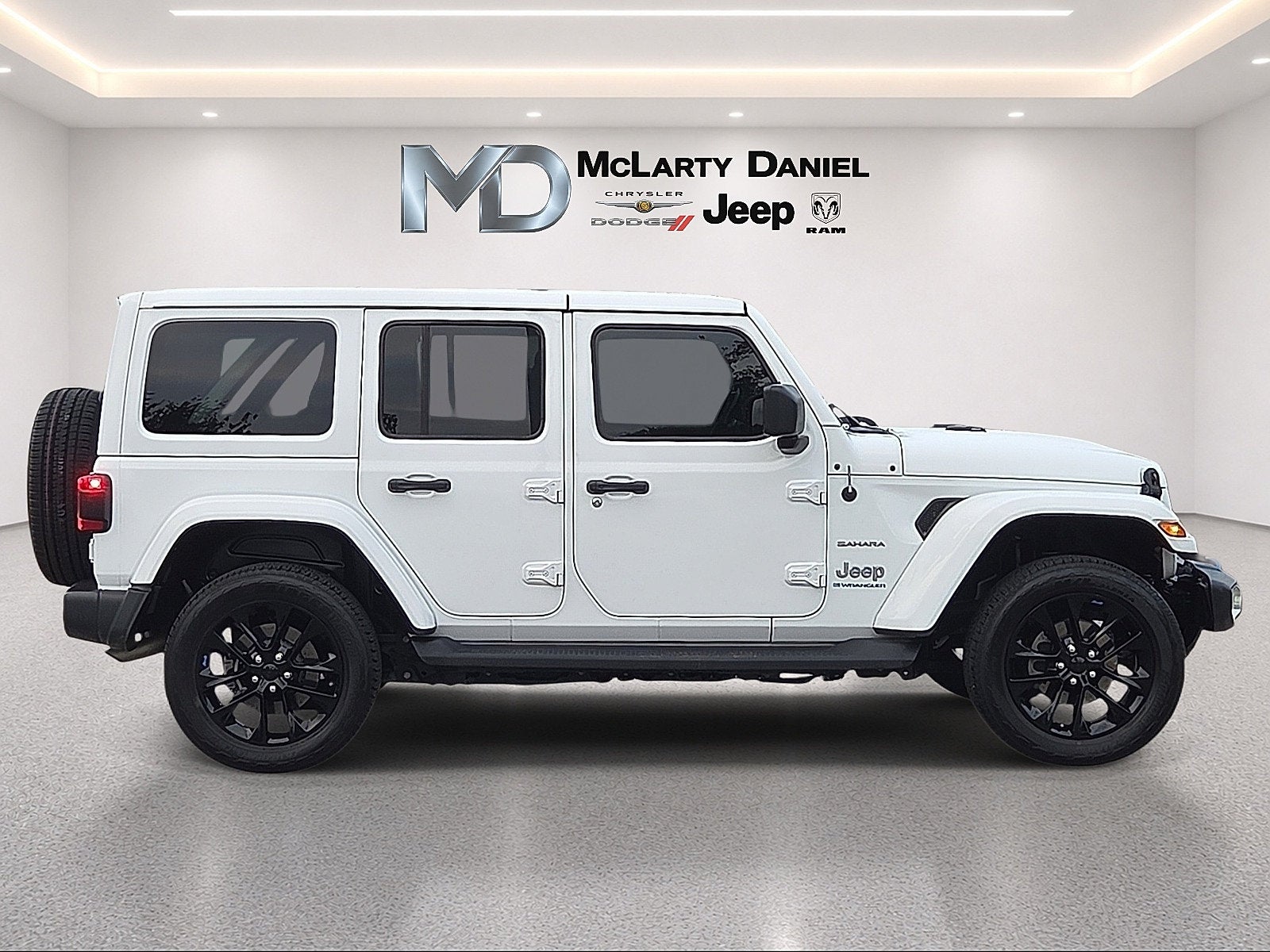 2023 Jeep Wrangler 4xe Sahara 4x4