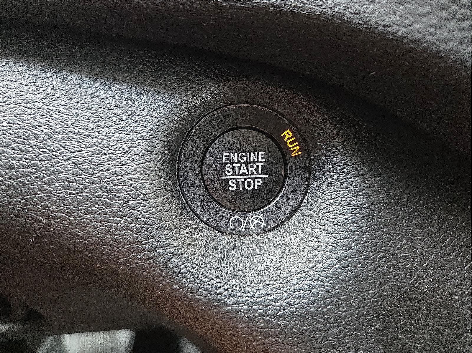 2023 Jeep Cherokee Altitude Lux 4x4