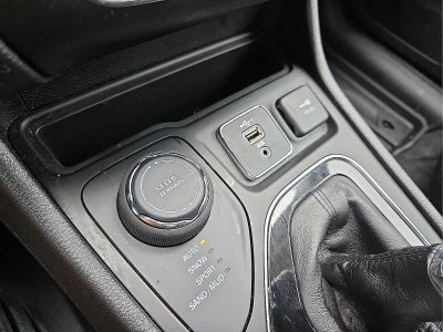2023 Jeep Cherokee Altitude Lux 4x4
