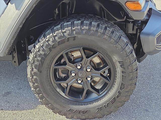 2024 Jeep Wrangler 2-Door Willys 4x4