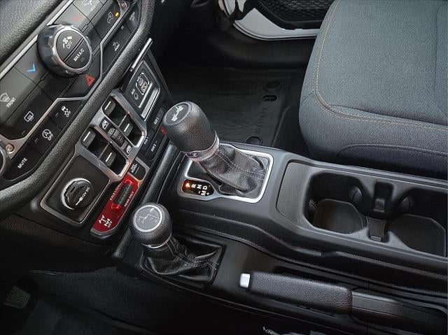 2025 Jeep Wrangler 4-Door Willys 4x4