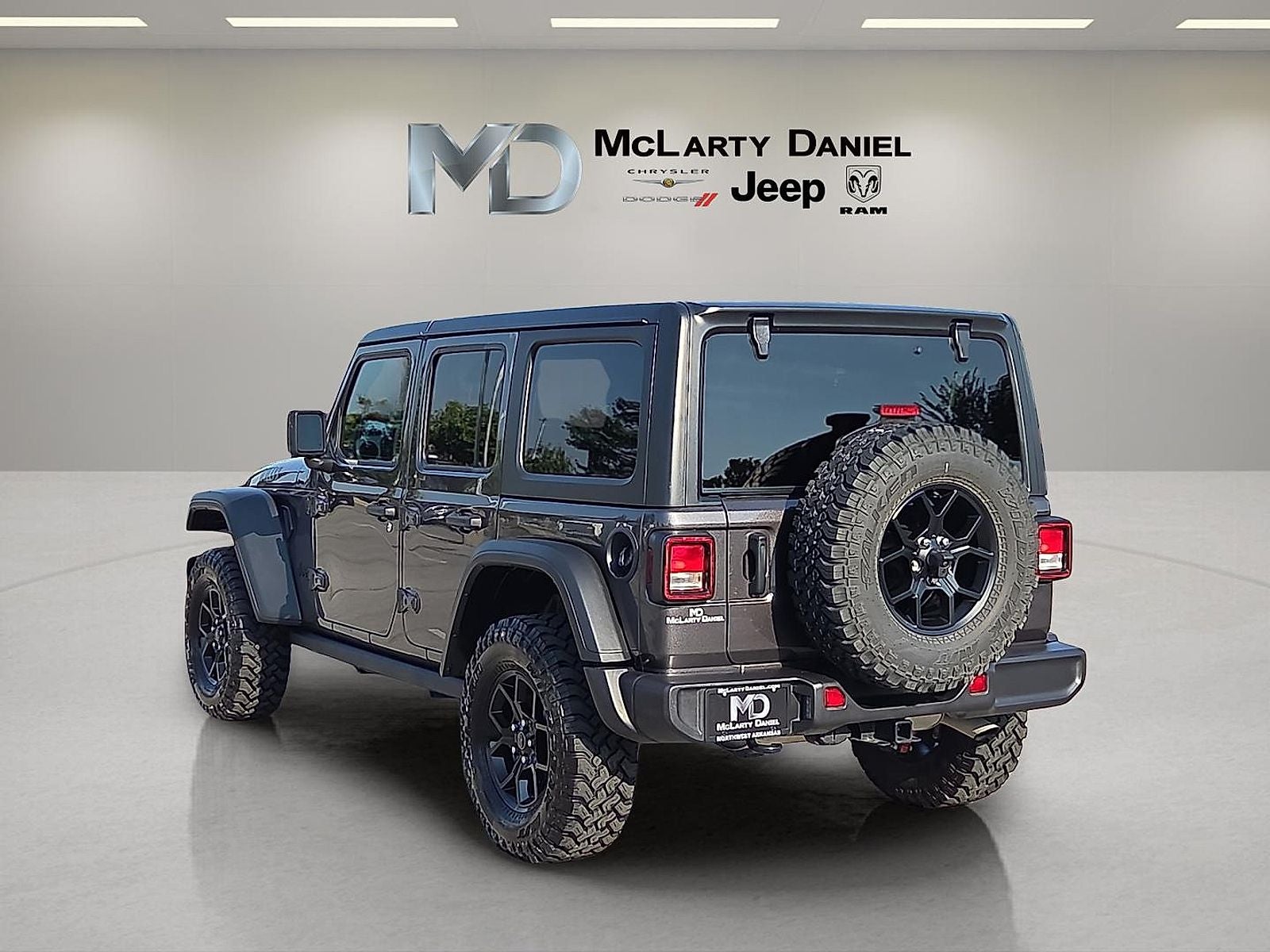 2025 Jeep Wrangler 4-Door Willys 4x4
