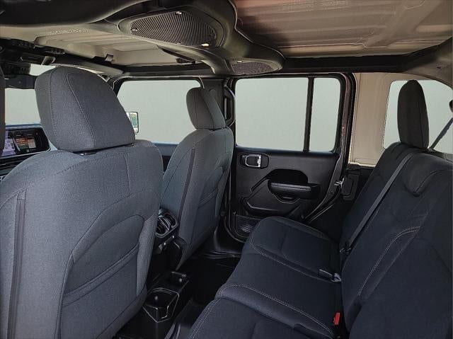 2025 Jeep Wrangler 4-Door Willys 4x4