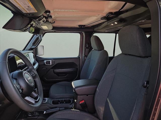 2025 Jeep Wrangler 4-Door Willys 4x4