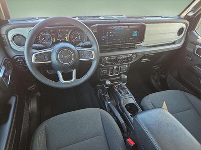 2025 Jeep Wrangler 4-Door Sahara 4x4