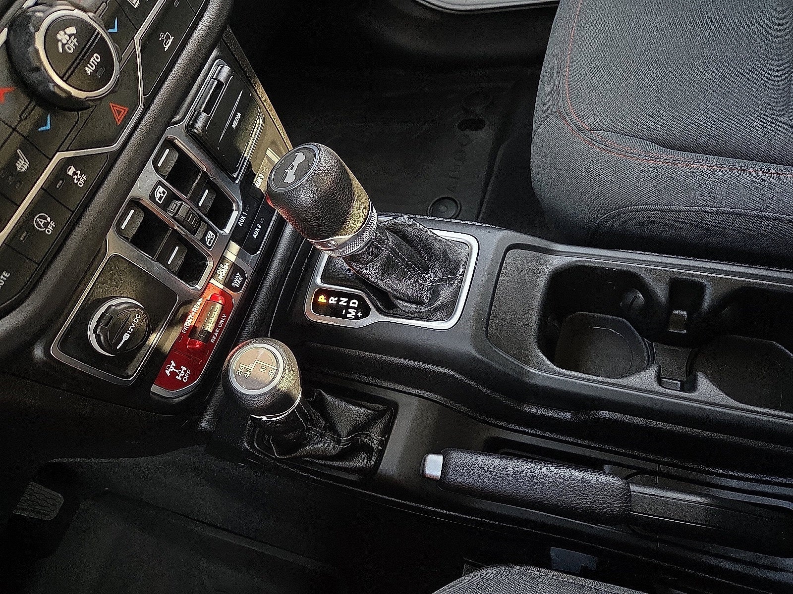 2025 Jeep Wrangler 4-Door Rubicon 4x4