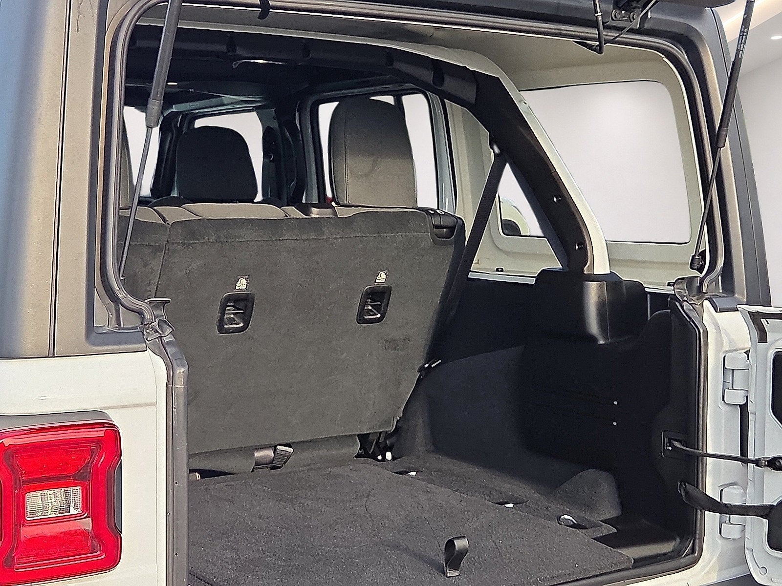 2025 Jeep Wrangler 4-Door Rubicon 4x4