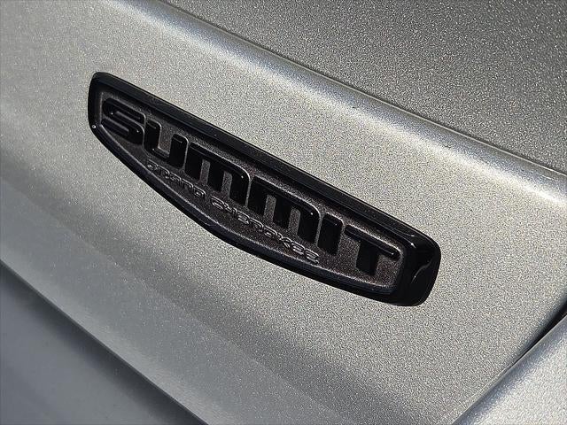 2025 Jeep Grand Cherokee Summit Reserve 4x4
