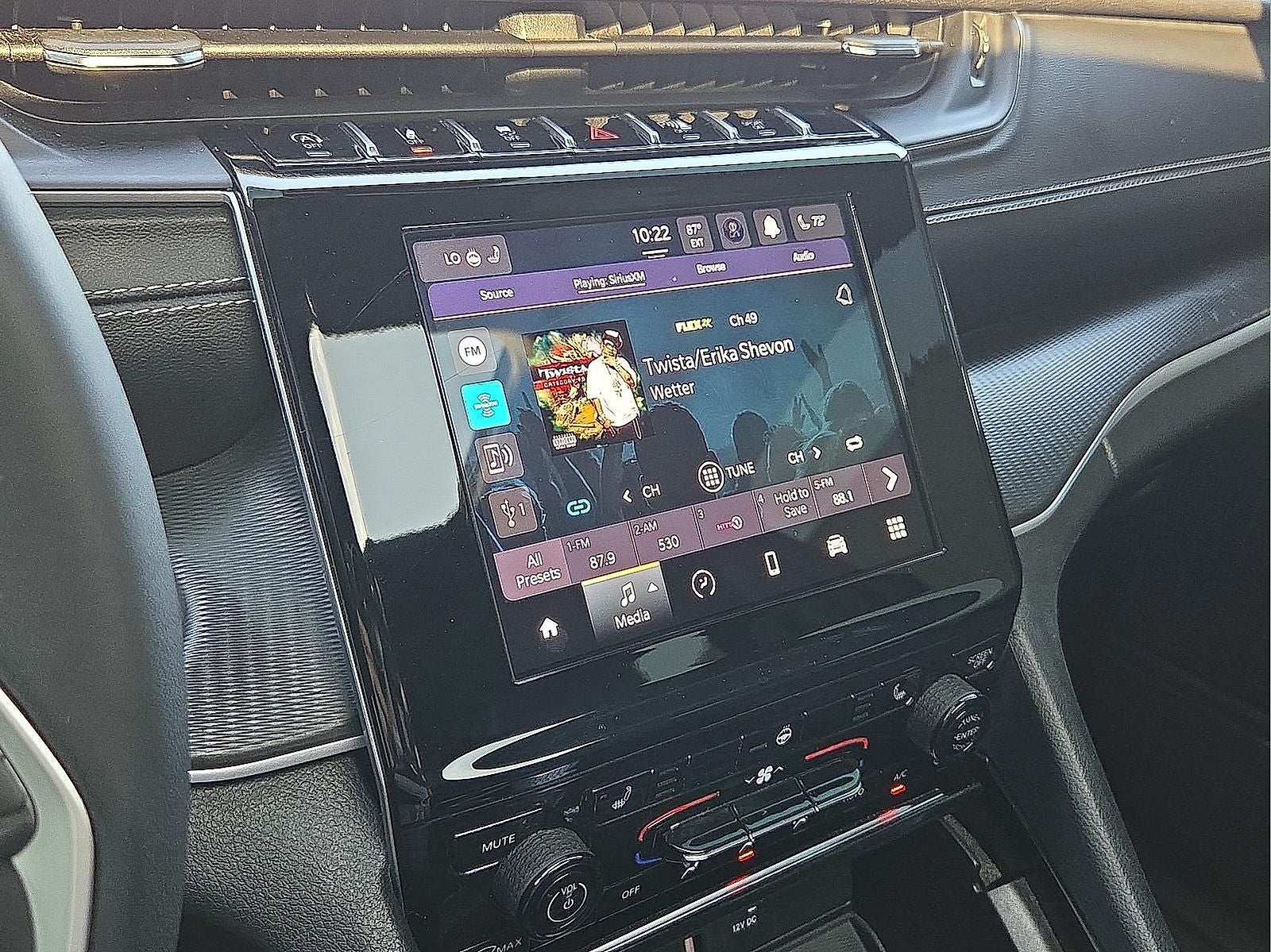 2023 Jeep Grand Cherokee L Altitude 4x4