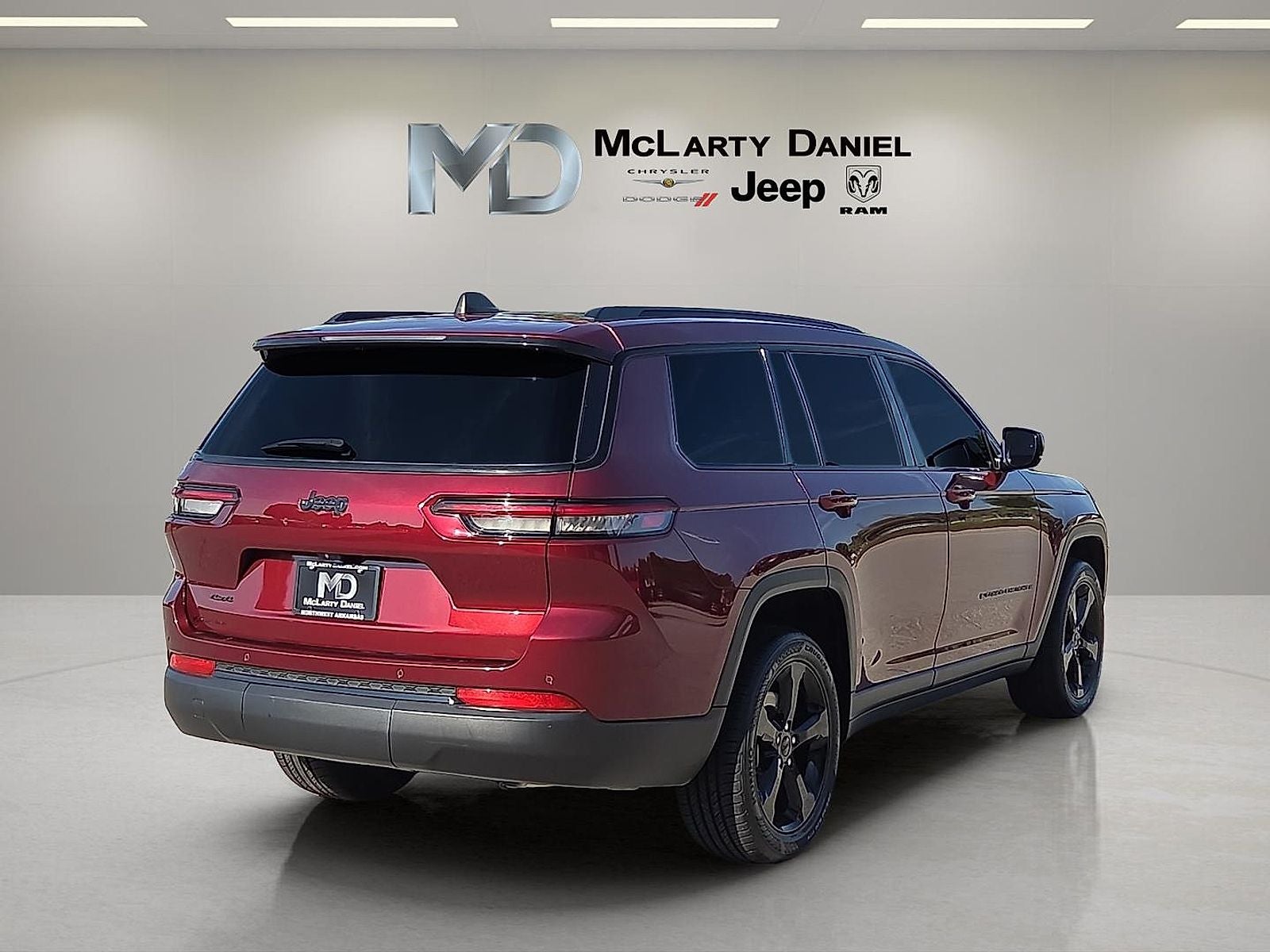 2023 Jeep Grand Cherokee L Altitude 4x4