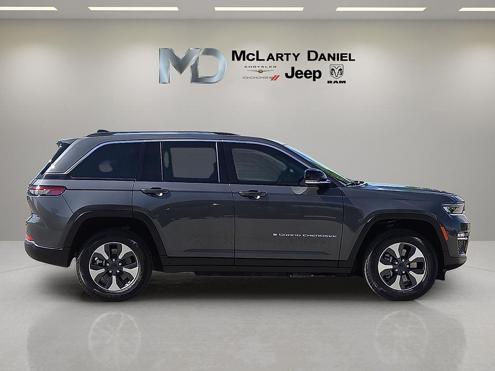 2022 Jeep Grand Cherokee 4xe Limited 4x4