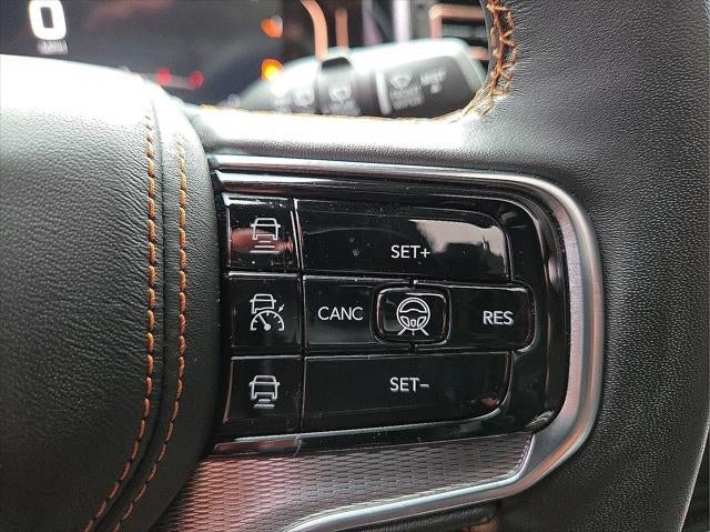 2023 Jeep Grand Wagoneer L Series III 4x4