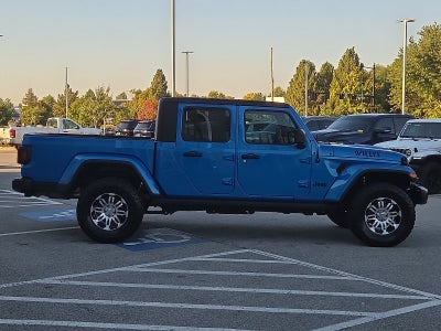 2022 Jeep Gladiator Willys 4x4