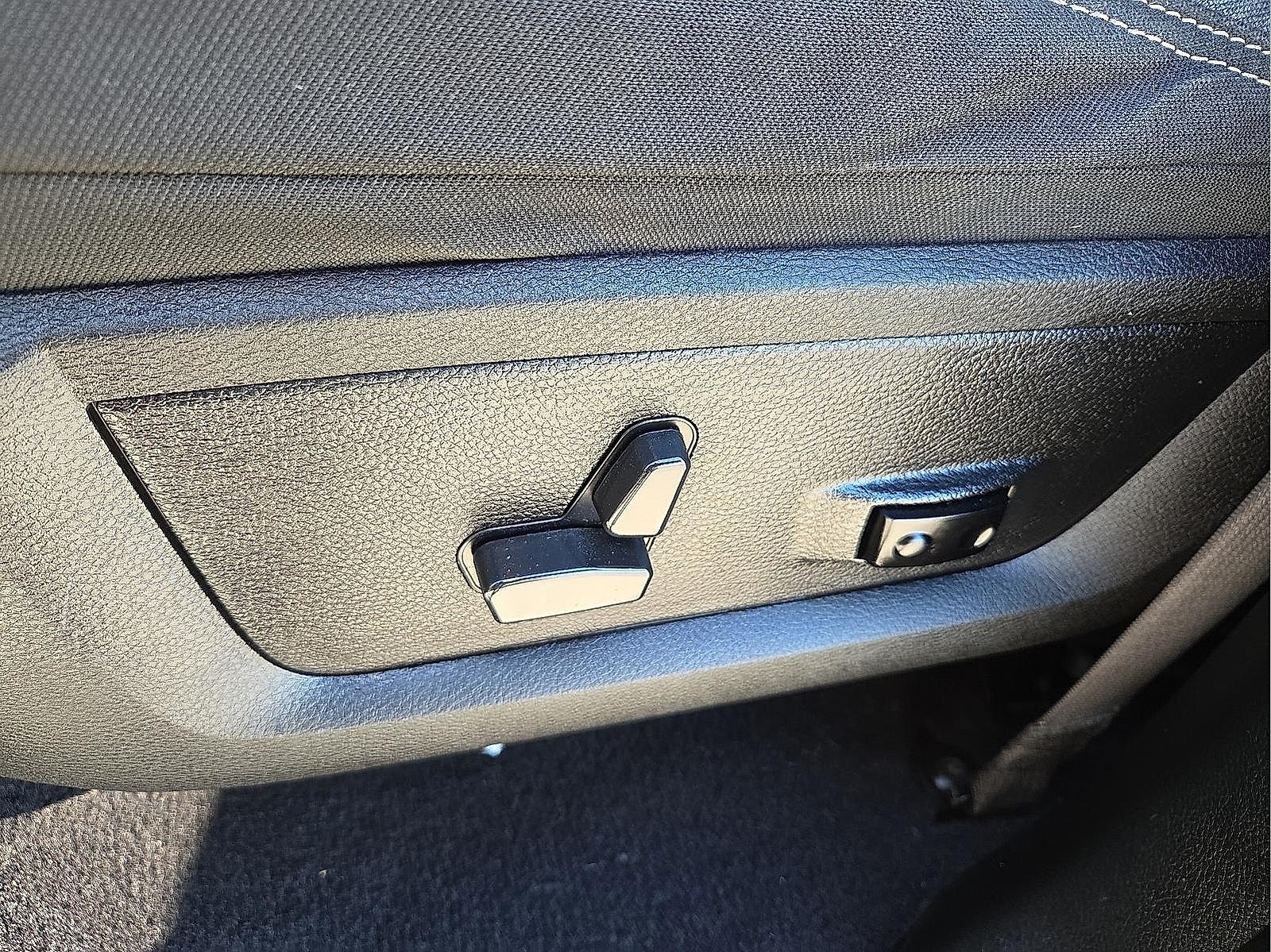 2021 RAM 1500 Classic Warlock Quad Cab 4x2 6'4' Box