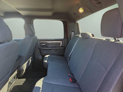 2024 RAM 1500 Classic Warlock Crew Cab 4x4 5'7' Box
