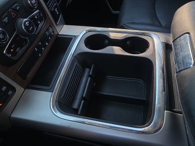 2017 RAM 1500 Laramie Crew Cab 4x4 5'7' Box