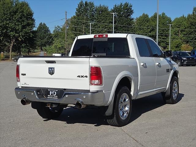 2017 RAM 1500 Laramie Crew Cab 4x4 5'7' Box