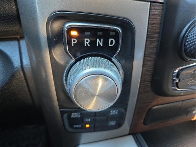 2017 RAM 1500 Laramie Crew Cab 4x4 5'7' Box