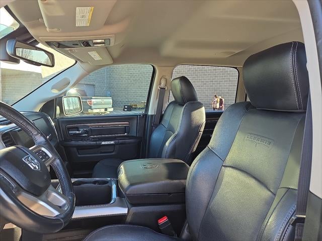 2017 RAM 1500 Laramie Crew Cab 4x4 5'7' Box