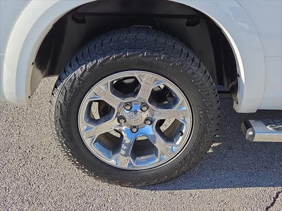 2017 RAM 1500 Laramie Crew Cab 4x4 5'7' Box