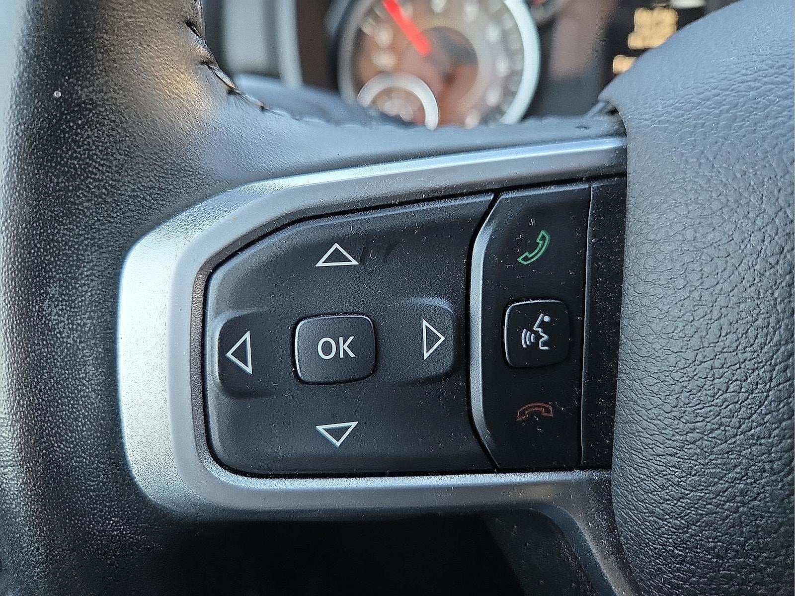 2023 RAM 1500 Big Horn Crew Cab 4x2 5'7' Box