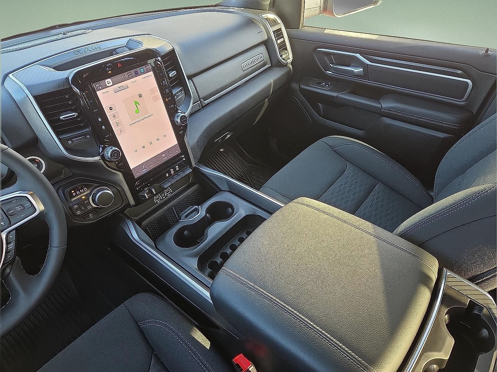 2025 RAM 1500 Big Horn Crew Cab 4x4 5'7' Box