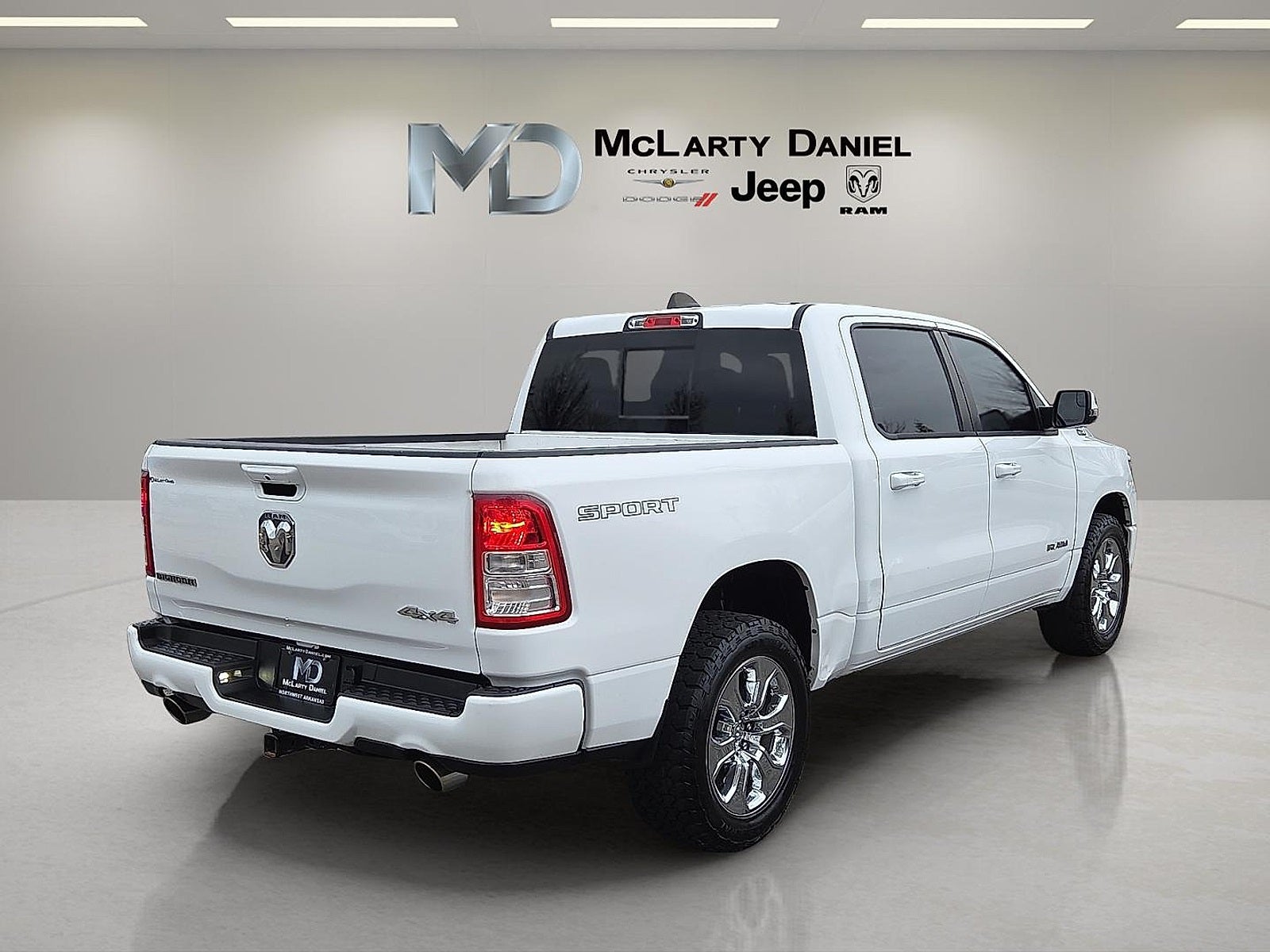 2023 RAM 1500 Big Horn Crew Cab 4x4 5'7' Box