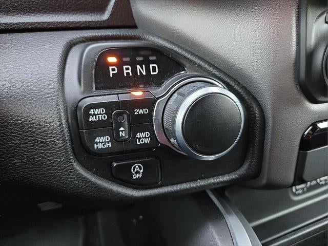 2023 RAM 1500 Big Horn Crew Cab 4x4 5'7' Box