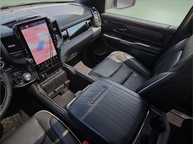 2025 RAM 1500 Limited Crew Cab 4x4 5'7' Box