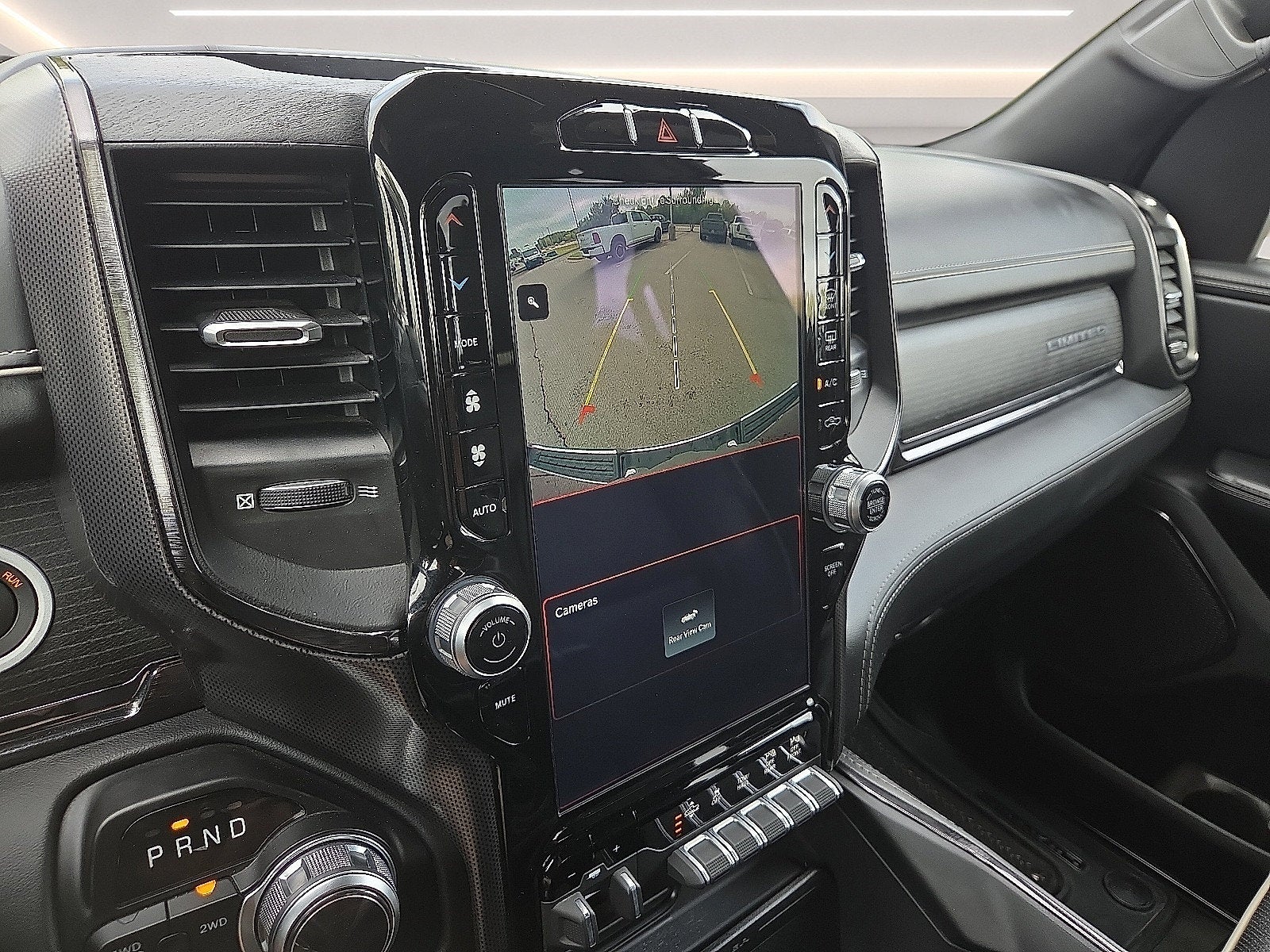 2022 RAM 1500 Limited Crew Cab 4x4 5'7' Box