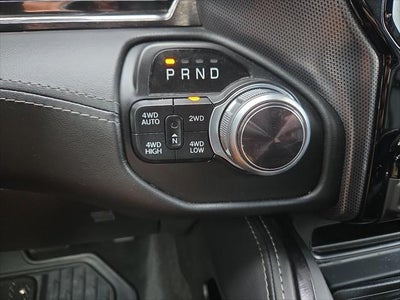 2022 RAM 1500 Limited Crew Cab 4x4 5'7' Box