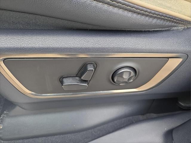 2019 RAM 1500 Limited Crew Cab 4x4 5'7' Box