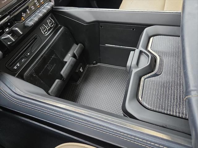 2019 RAM 1500 Limited Crew Cab 4x4 5'7' Box