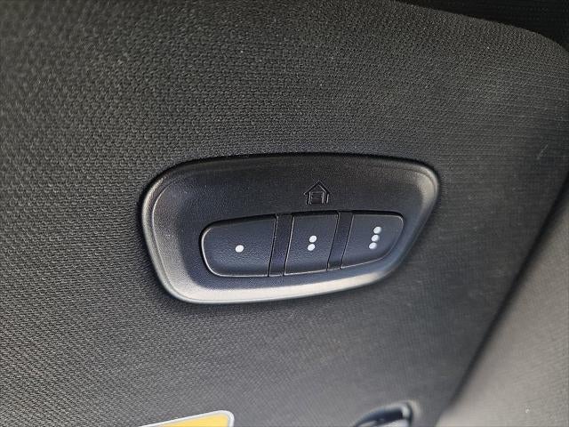 2025 RAM 1500 Laramie Crew Cab 4x4 5'7' Box
