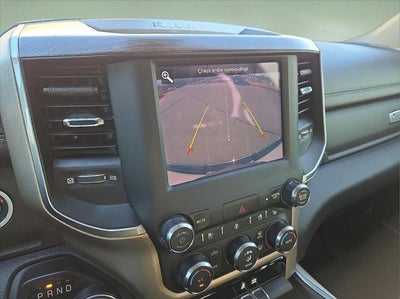 2020 RAM 1500 Laramie Crew Cab 4x4 5'7' Box