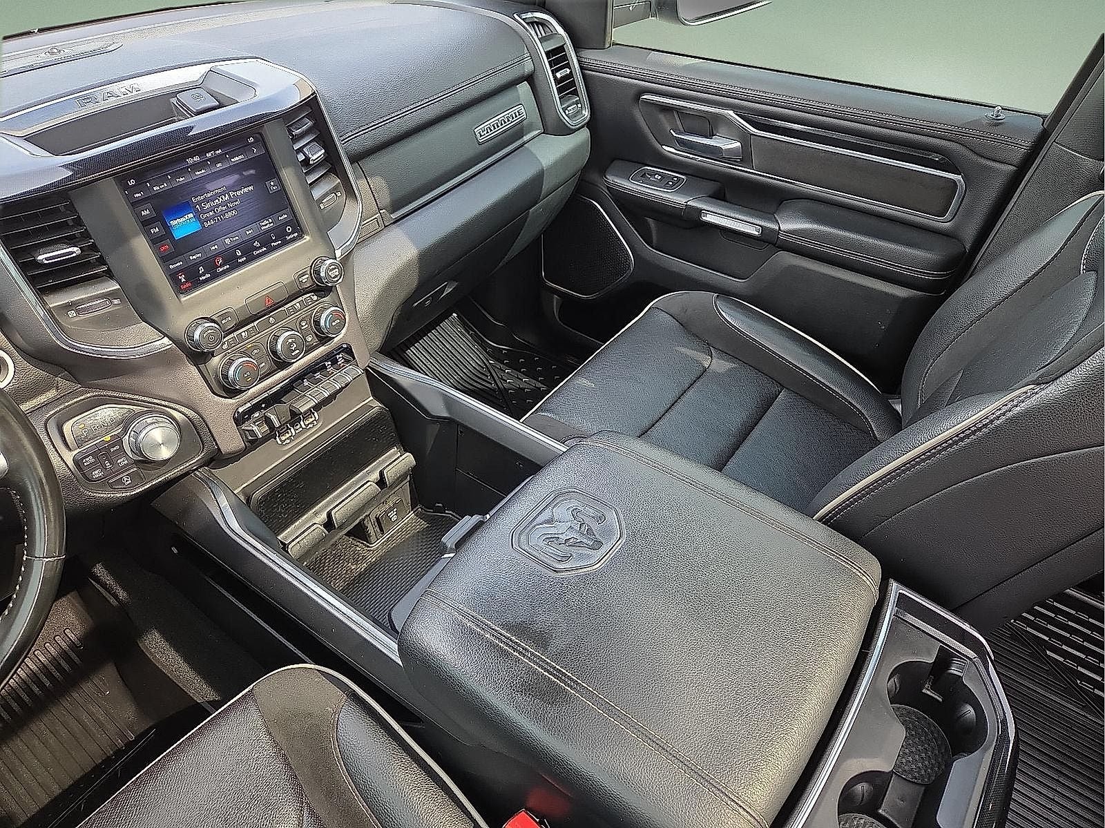 2021 RAM 1500 Laramie Crew Cab 4x4 5'7' Box