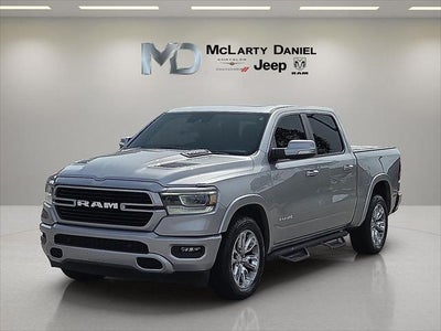 2021 RAM 1500 Laramie Crew Cab 4x4 5'7' Box
