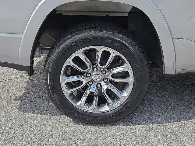 2021 RAM 1500 Laramie Crew Cab 4x4 5'7' Box