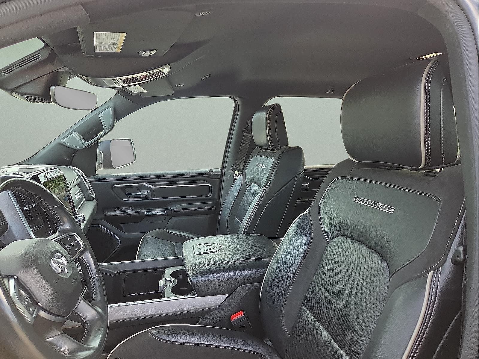 2023 RAM 1500 Laramie Crew Cab 4x4 5'7' Box