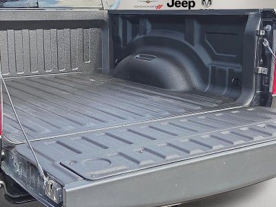 2023 RAM 1500 Laramie Crew Cab 4x4 5'7' Box